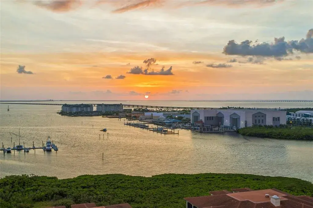 Open Water Views - West Balcony