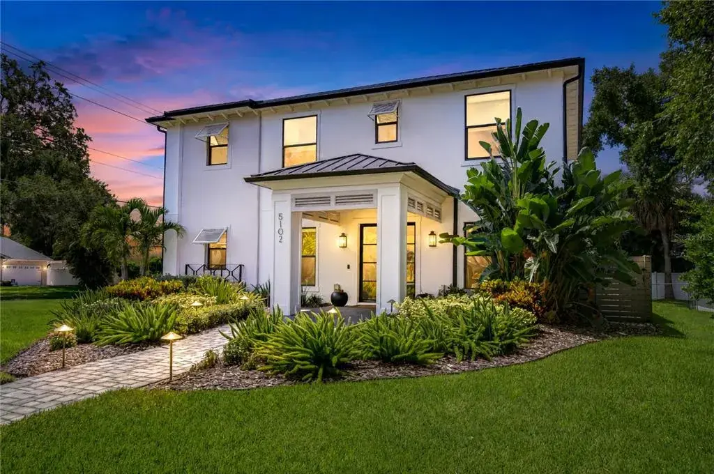 Property for sale at 5102 W CLEVELAND STREET, TAMPA, FL, 33609