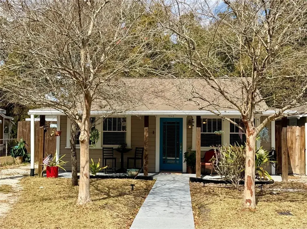 Property for sale at 403 W CHELSEA STREET, TAMPA, FL, 33603