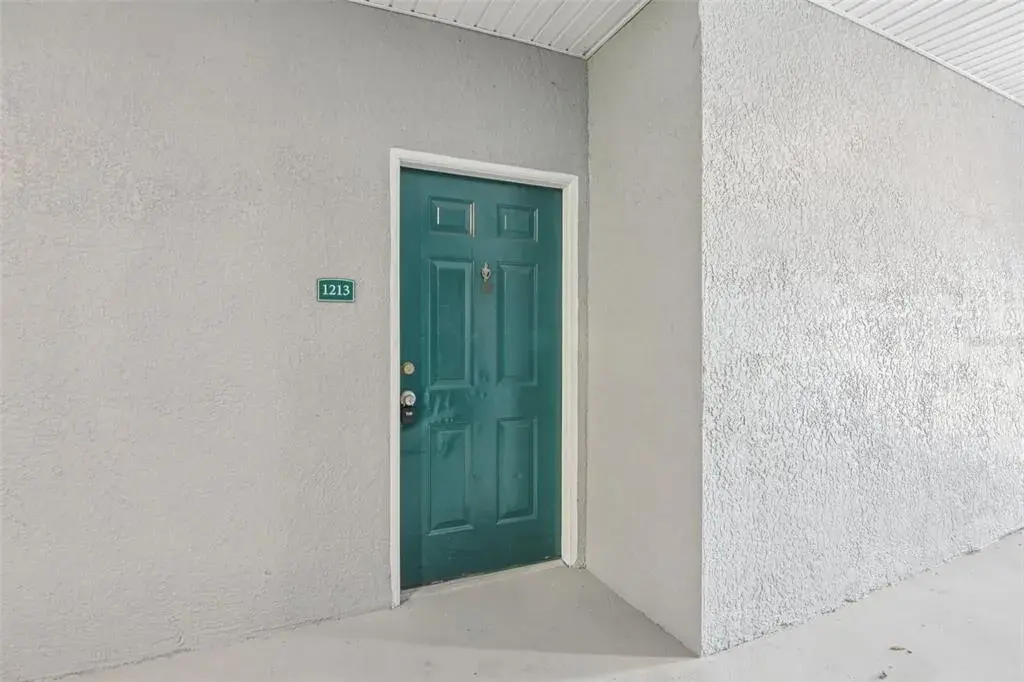 Property for sale at 18001 RICHMOND PLACE DRIVE UNIT 1213, TAMPA, FL, 33647