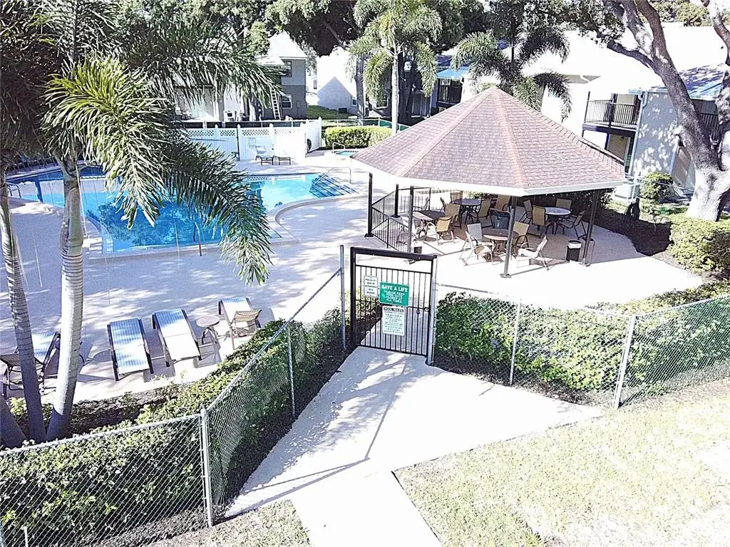 Property for sale at 3808 N OAK DRIVE UNIT U42, TAMPA, FL, 33611
