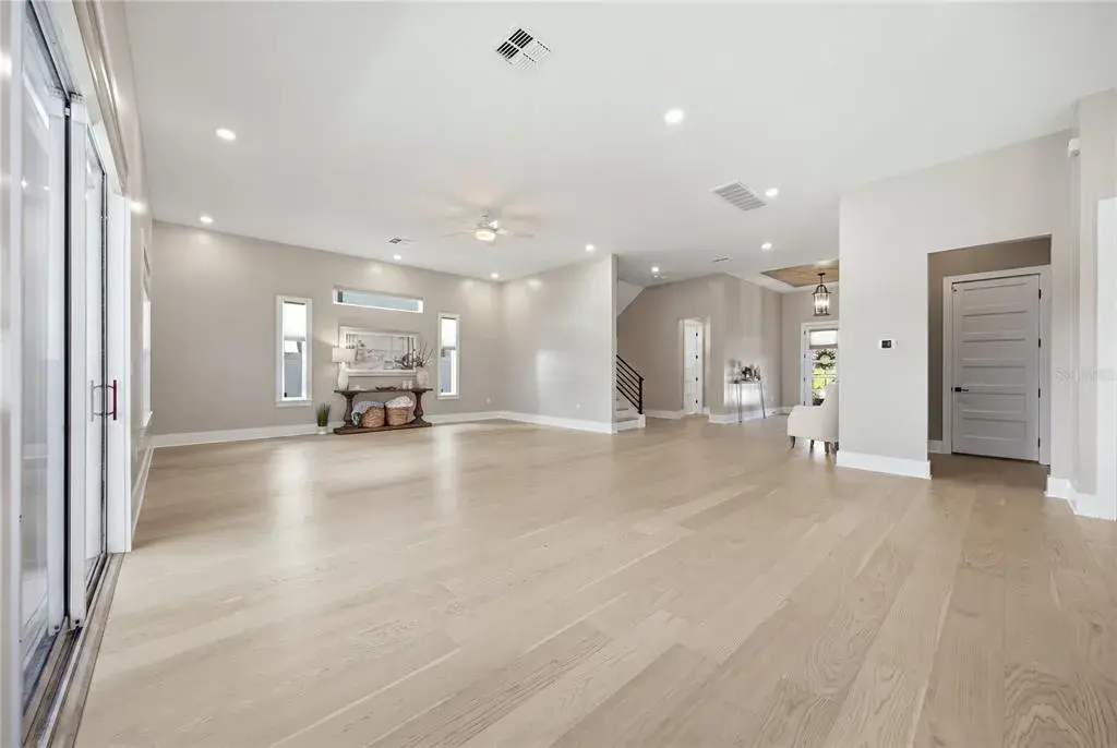 Property for sale at 4022 W BAY TO BAY BOULEVARD, TAMPA, FL, 33629