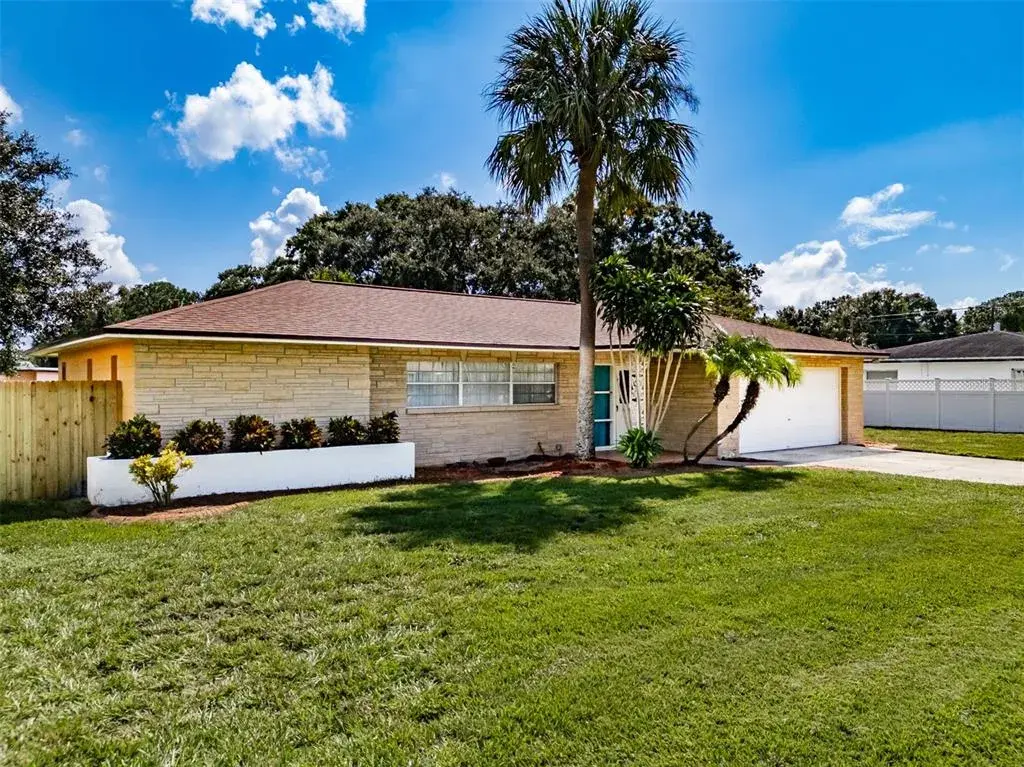 Property for sale at 5004 S HESPERIDES STREET, TAMPA, FL, 33611