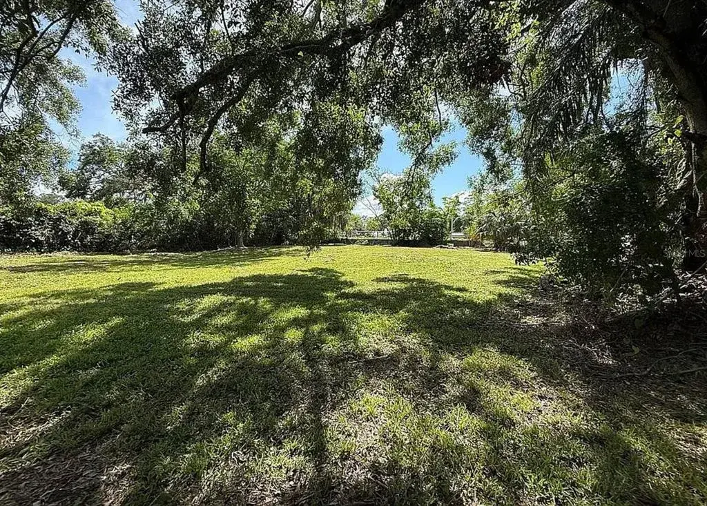Property for sale at 3902 E HANLON STREET, TAMPA, FL, 33604
