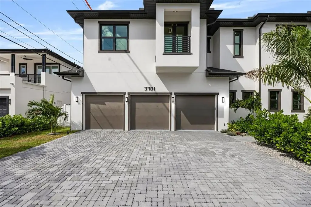 Property for sale at 3701 S LYNWOOD AVENUE, TAMPA, FL, 33611