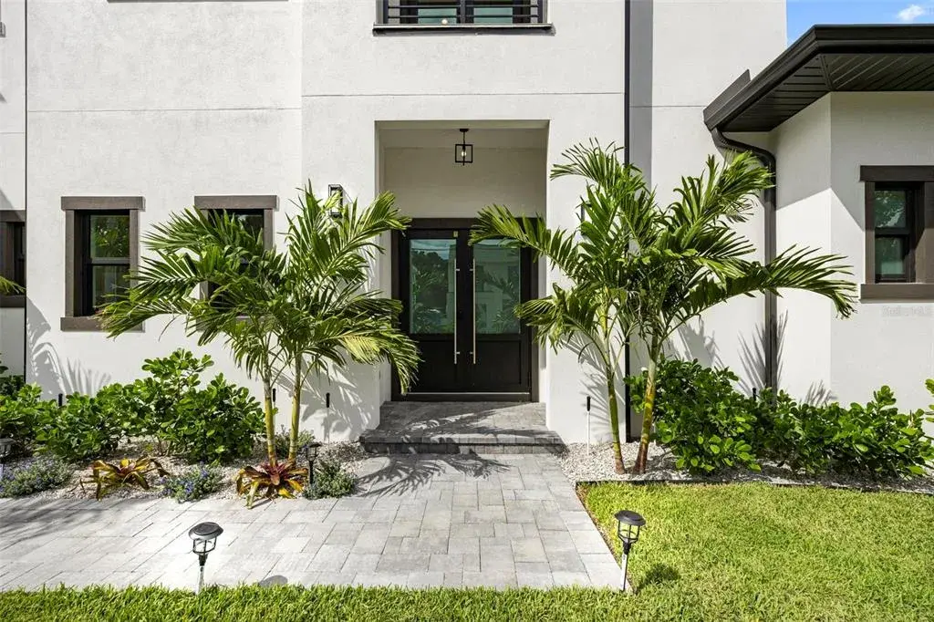Property for sale at 3701 S LYNWOOD AVENUE, TAMPA, FL, 33611