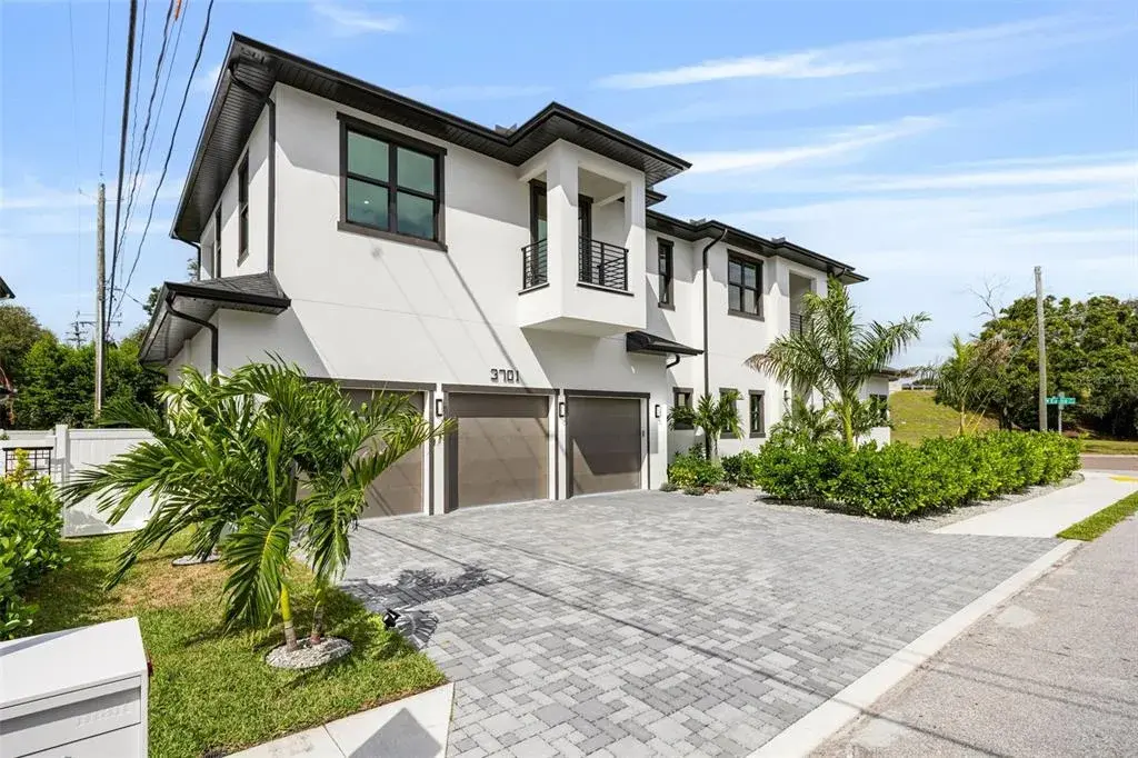 Property for sale at 3701 S LYNWOOD AVENUE, TAMPA, FL, 33611