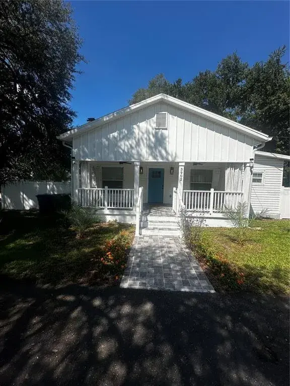 Property for sale at 3902 N SUWANEE AVENUE, TAMPA, FL, 33603