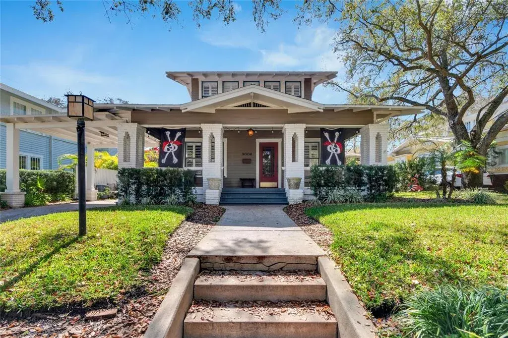 Property for sale at 3006 W HARBOR VIEW AVENUE, TAMPA, FL, 33611