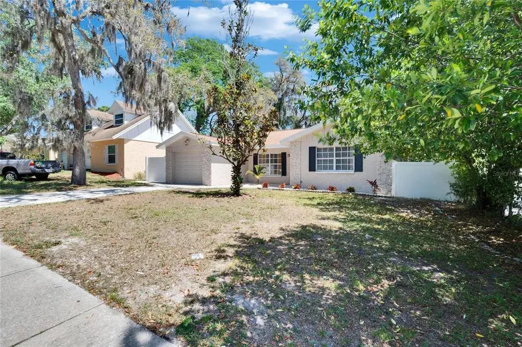 Property for sale at 9613 N 46TH STREET, TAMPA, FL, 33617