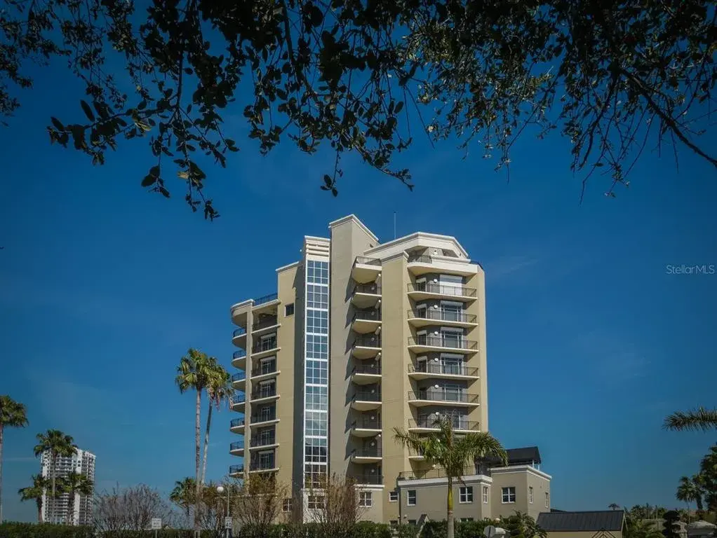 Property for sale at 600 GARRISON COVE LANE UNIT 2B, TAMPA, FL, 33602