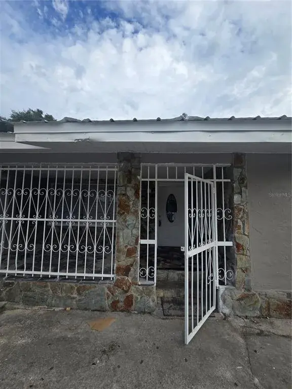 Property for sale at 3905 E OSBORNE AVENUE, TAMPA, FL, 33610