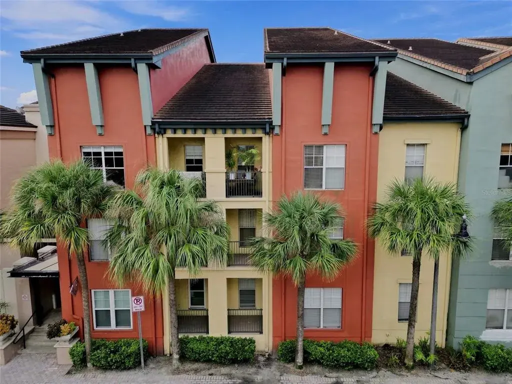 Property for sale at 2410 W AZEELE STREET UNIT 216, TAMPA, FL, 33609