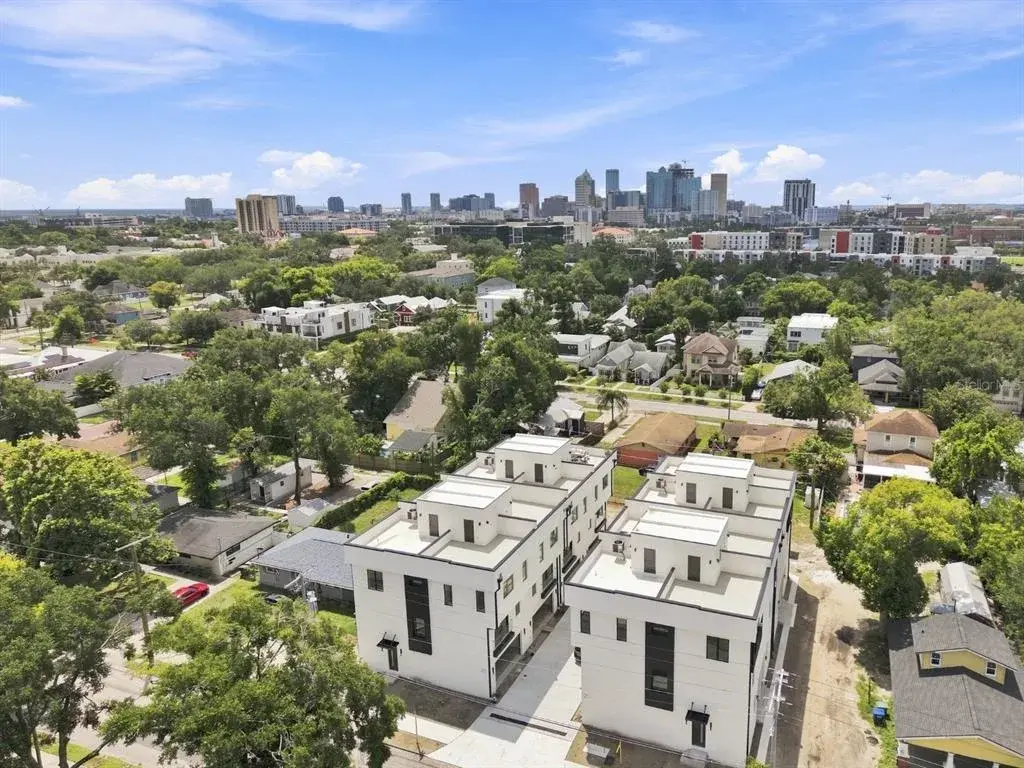 Property for sale at 310 W COLUMBUS DRIVE UNIT 3, TAMPA, FL, 33602