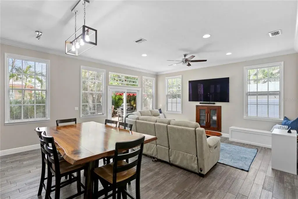 Property for sale at 3319 W VILLA ROSA STREET, TAMPA, FL, 33611