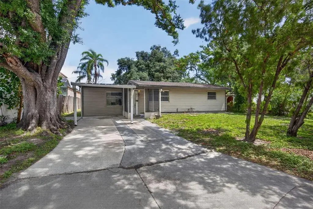 Property for sale at 3615 W ROGERS AVENUE, TAMPA, FL, 33611
