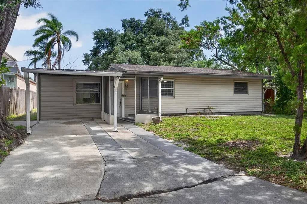 Property for sale at 3615 W ROGERS AVENUE, TAMPA, FL, 33611