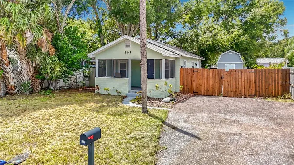 Property for sale at 608 N LINCOLN AVENUE, TAMPA, FL, 33609