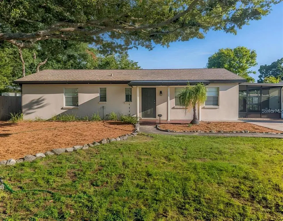 Property for sale at 3902 W PAXTON AVENUE, TAMPA, FL, 33611