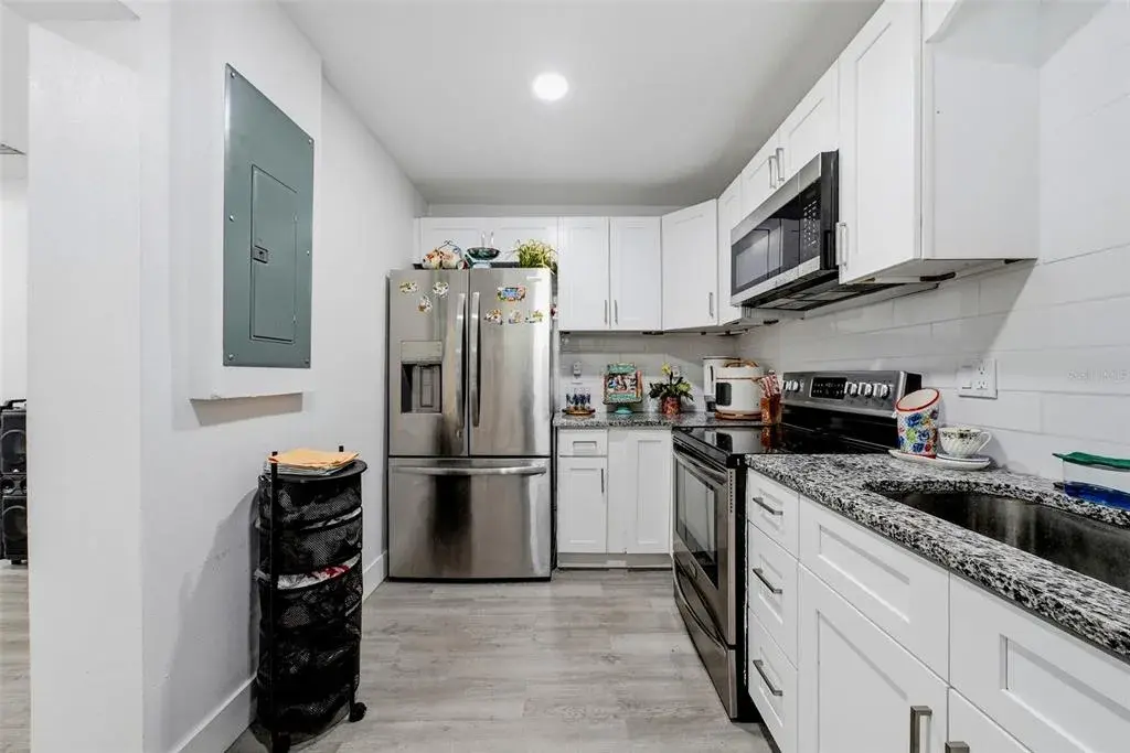 Property for sale at 10124 N HYACINTH AVENUE, TAMPA, FL, 33612