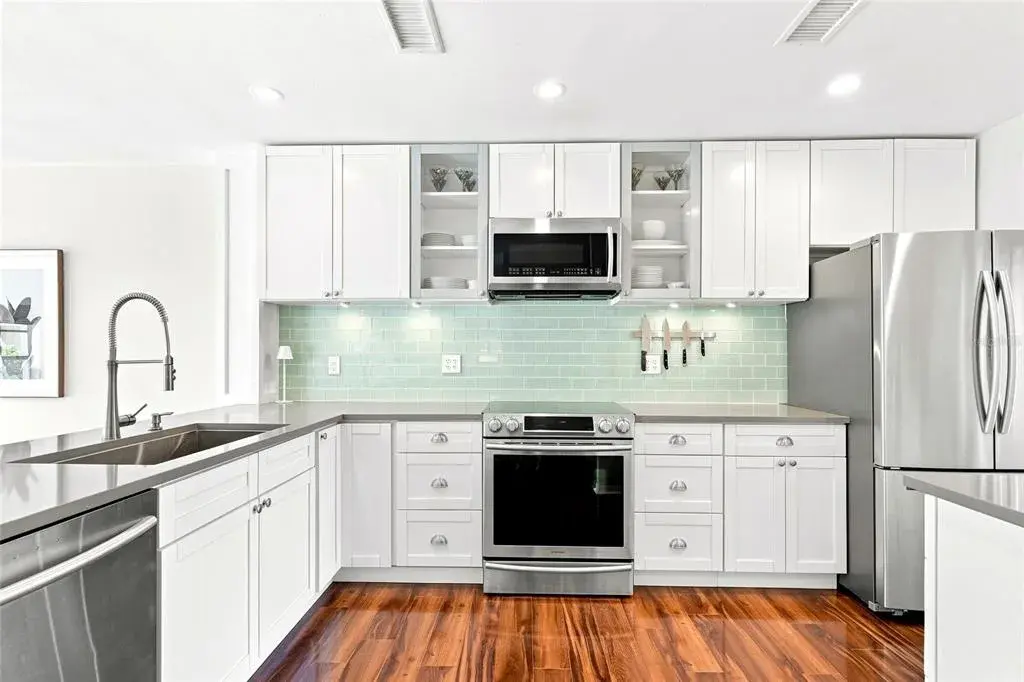 Property for sale at 5104 BAYSHORE BOULEVARD, TAMPA, FL, 33611