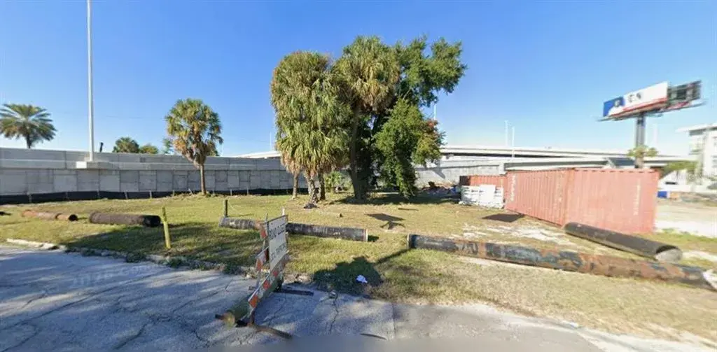 702 E Ross Avenue, Tampa, FL, 33602