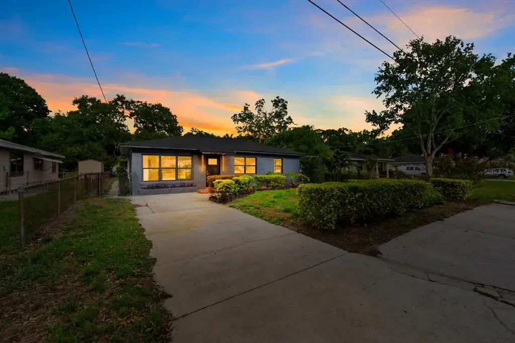 Property for sale at 605 N WOODLYNNE AVENUE, TAMPA, FL, 33609