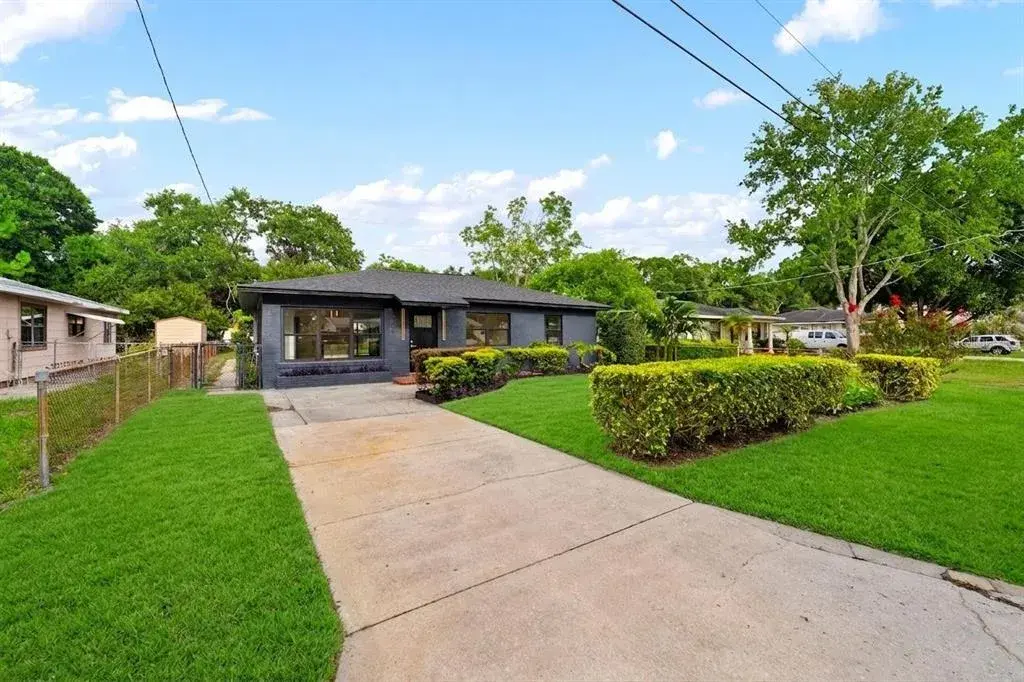 Property for sale at 605 N WOODLYNNE AVENUE, TAMPA, FL, 33609