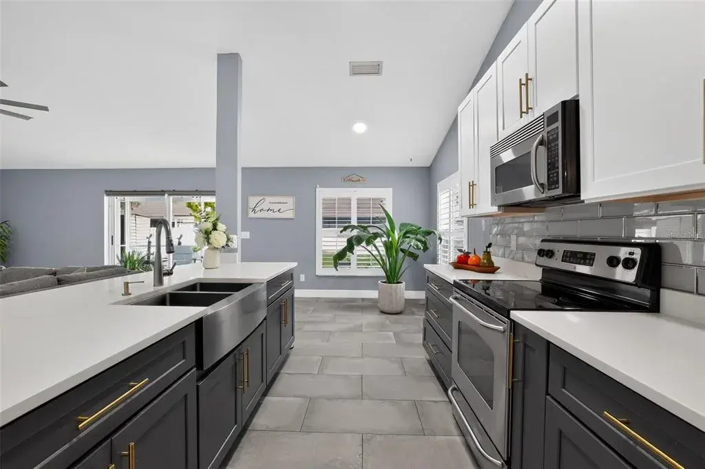 Property for sale at 17721 HAMPSHIRE OAK DRIVE, TAMPA, FL, 33647