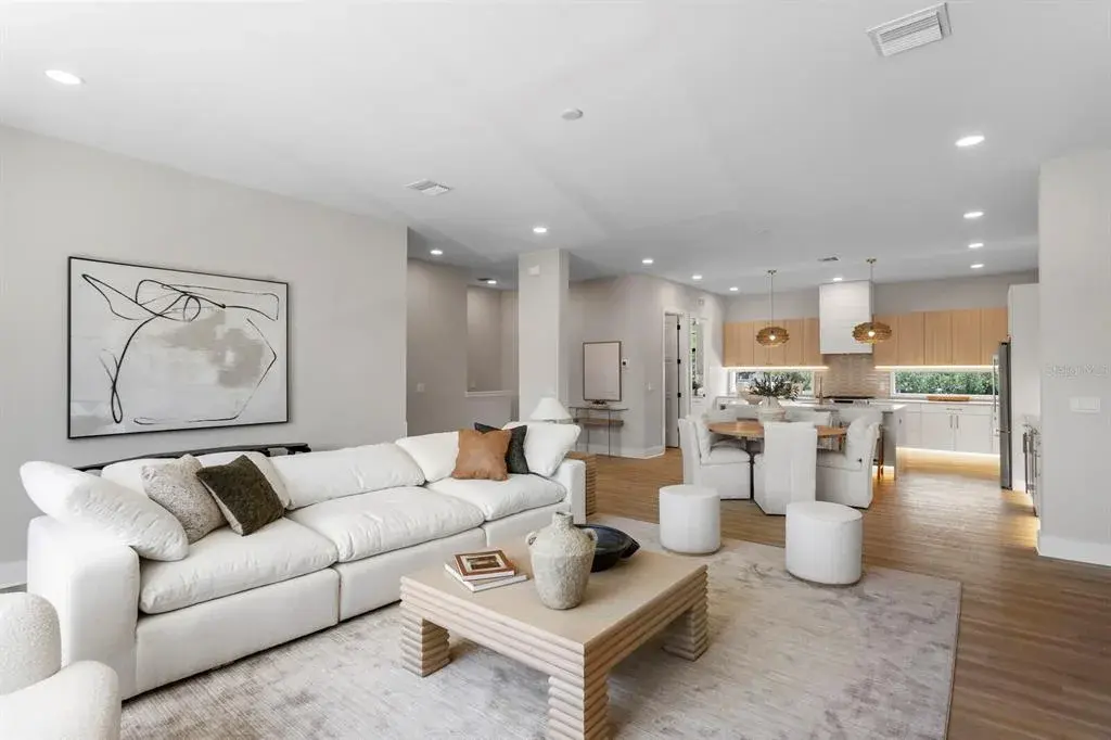 Property for sale at 5210 BAYSHORE BOULEVARD UNIT 4, TAMPA, FL, 33611