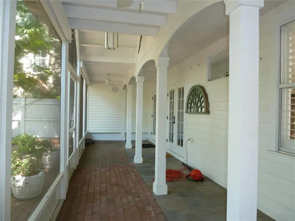 Property for sale at 3302 W VILLA ROSA STREET, TAMPA, FL, 33611