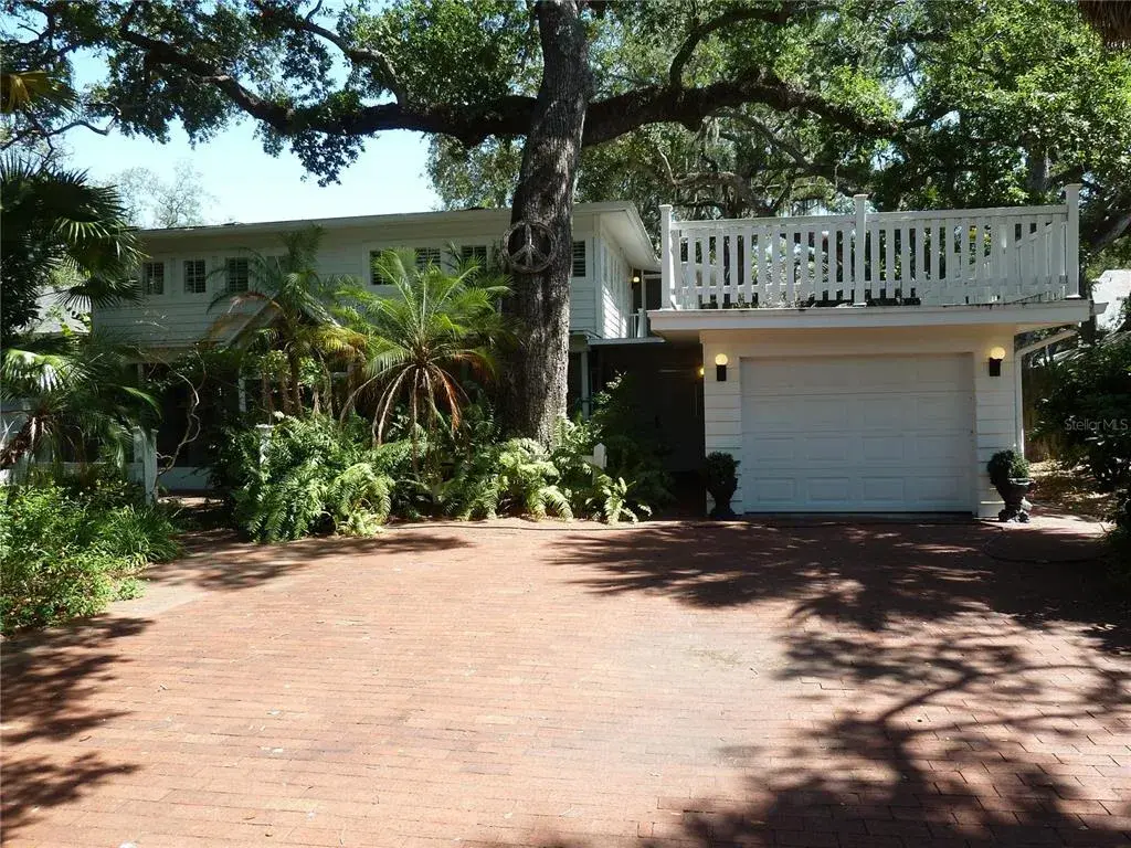 Property for sale at 3302 W VILLA ROSA STREET, TAMPA, FL, 33611