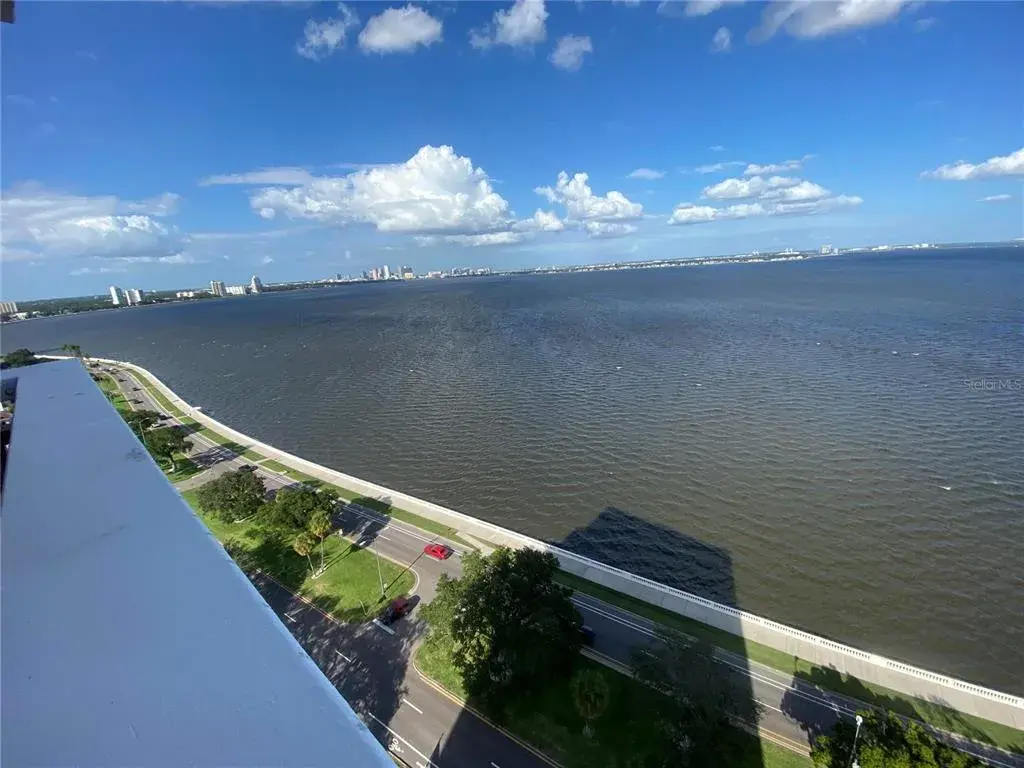 Property for sale at 4015 BAYSHORE UNIT 17A, TAMPA, FL, 33611