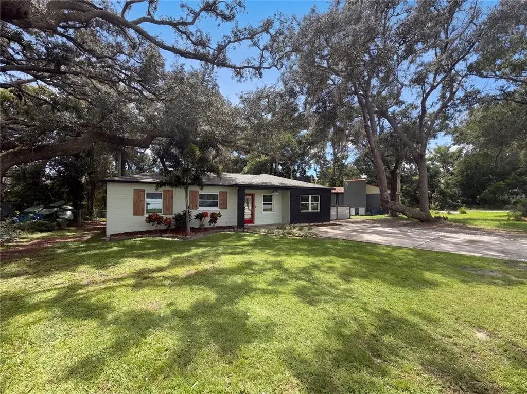 Property for sale at 10806 W ELBOW DRIVE, TAMPA, FL, 33612