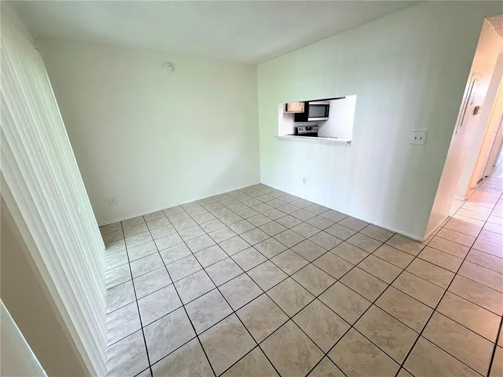 Property for sale at 7177 E BANK DRIVE UNIT 102, TAMPA, FL, 33617