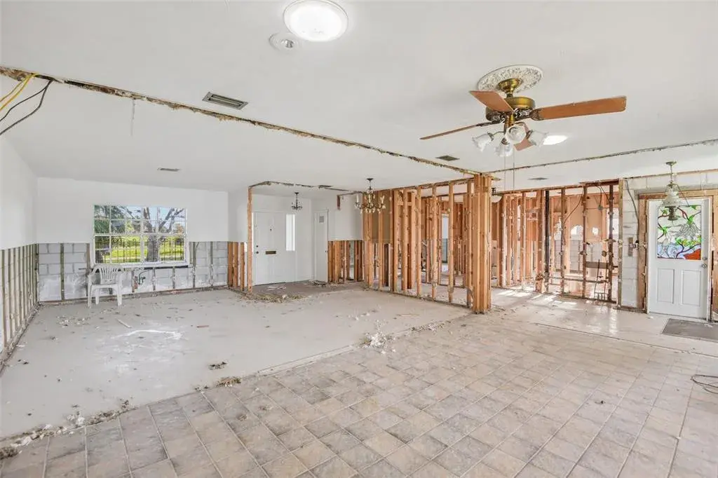 Property for sale at 4008 DANA SHORES DRIVE, TAMPA, FL, 33634