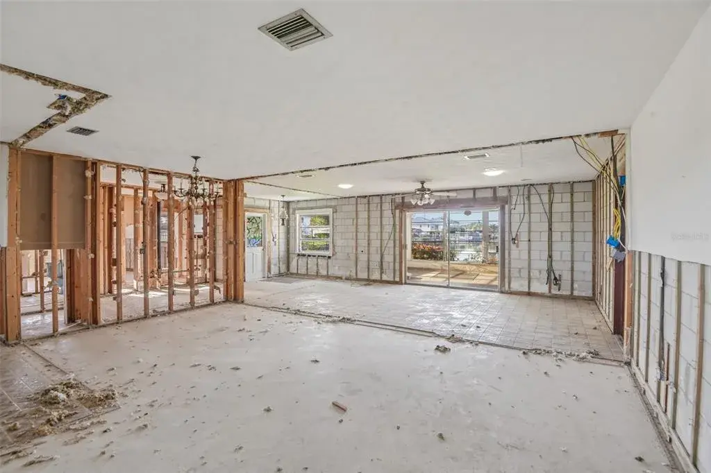 Property for sale at 4008 DANA SHORES DRIVE, TAMPA, FL, 33634