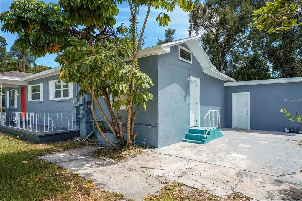 Property for sale at 703 E HAMILTON AVENUE, TAMPA, FL, 33604