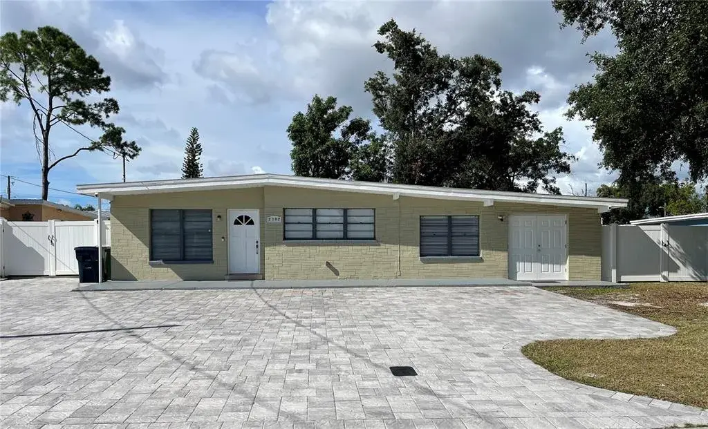 Property for sale at 2307 W HAMILTON AVENUE, TAMPA, FL, 33604
