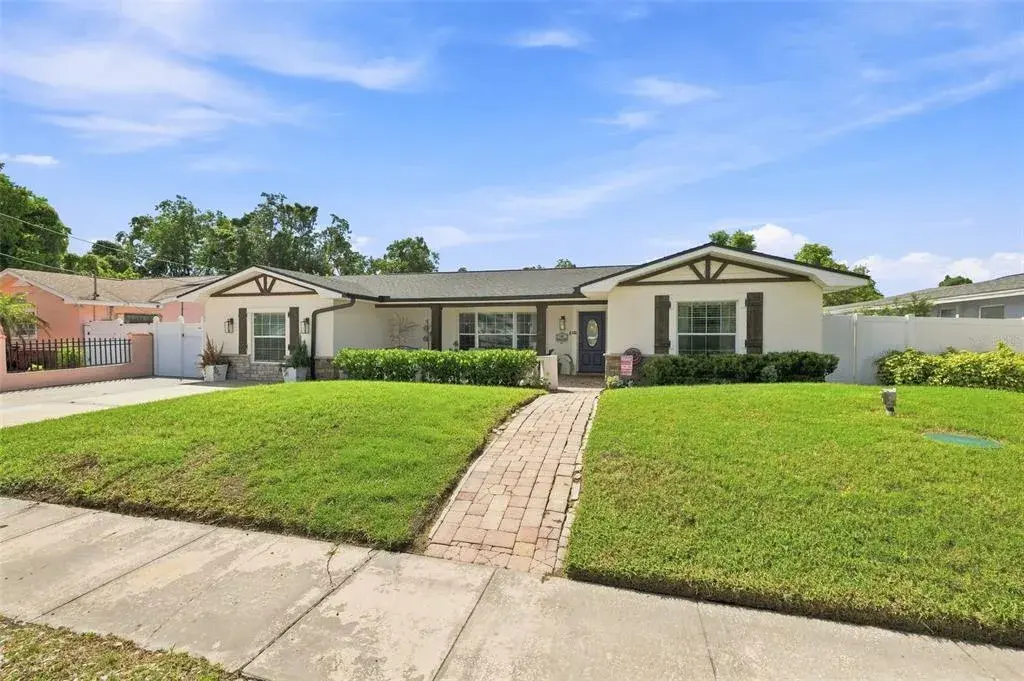 Property for sale at 3104 W OSBORNE AVENUE, TAMPA, FL, 33614