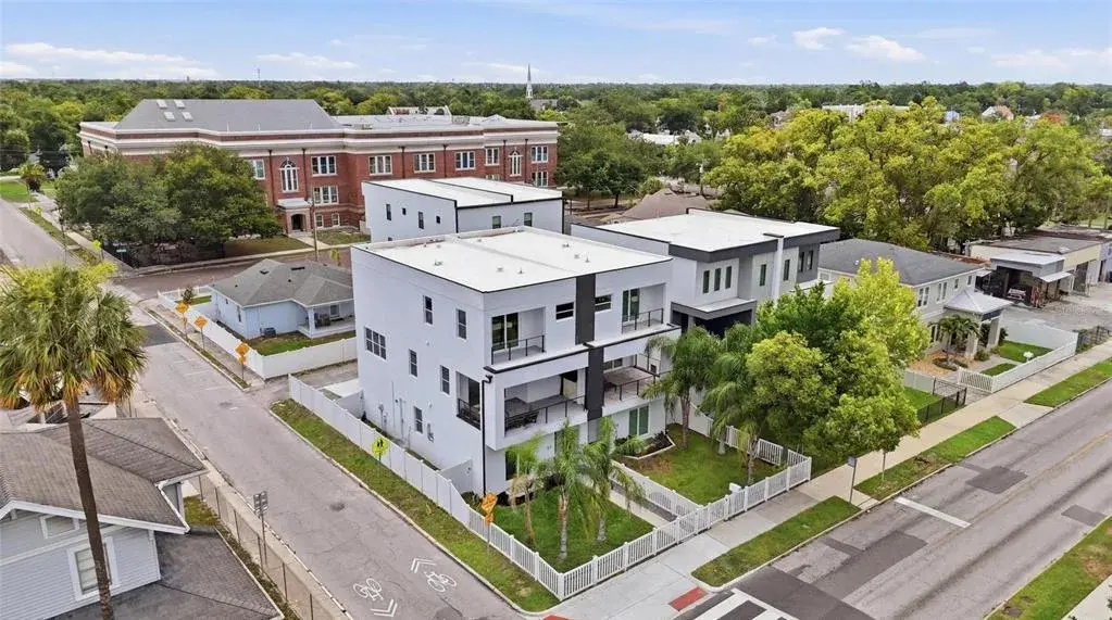 Property for sale at 215 W COLUMBUS DRIVE UNIT 2, TAMPA, FL, 33602