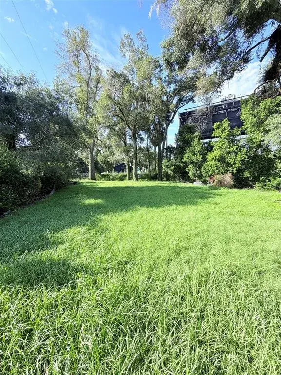 Property for sale at 804 E KNOLLWOOD STREET, TAMPA, FL, 33604