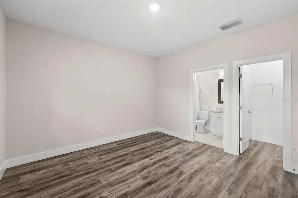 Property for sale at 3122 W AZEELE STREET UNIT 3, TAMPA, FL, 33609