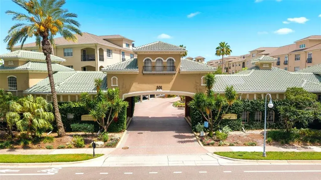 Property for sale at 501 KNIGHTS RUN AVENUE UNIT 1325, TAMPA, FL, 33602