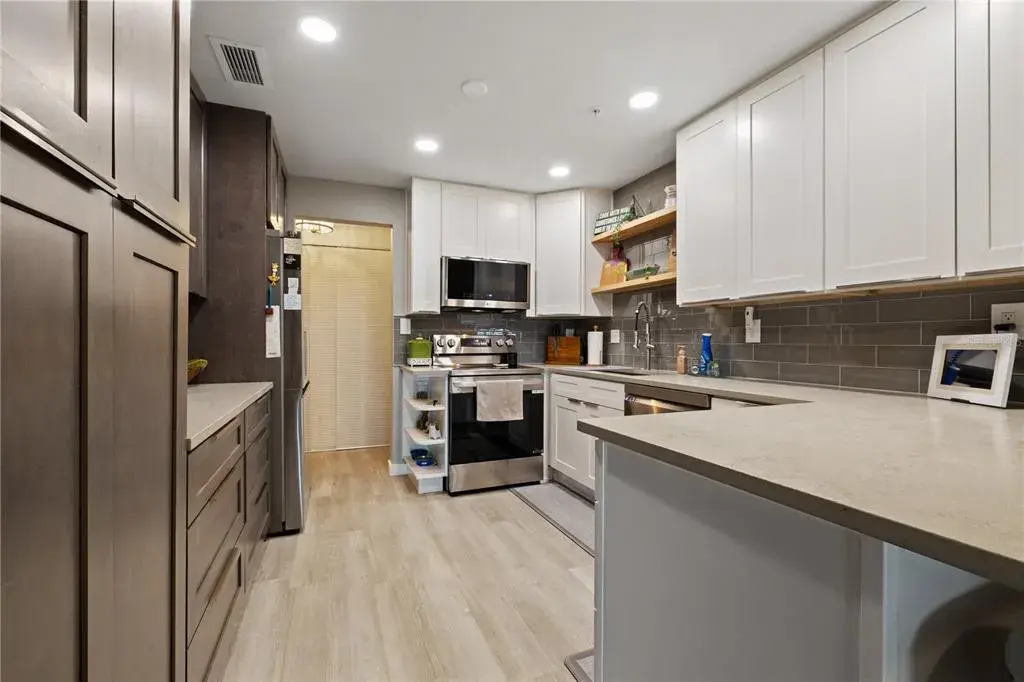 Property for sale at 2780 N RIVERSIDE DRIVE UNIT 805, TAMPA, FL, 33602