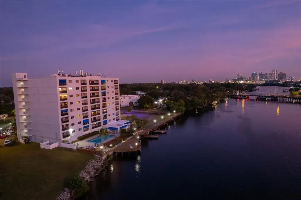 Property for sale at 2780 N RIVERSIDE DRIVE UNIT 805, TAMPA, FL, 33602