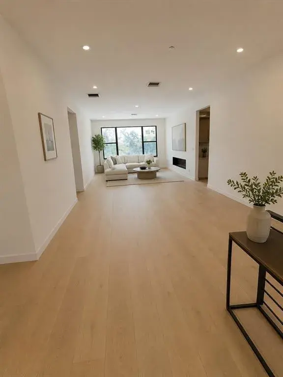 Property for sale at 5020 W HOMER AVENUE, TAMPA, FL, 33629