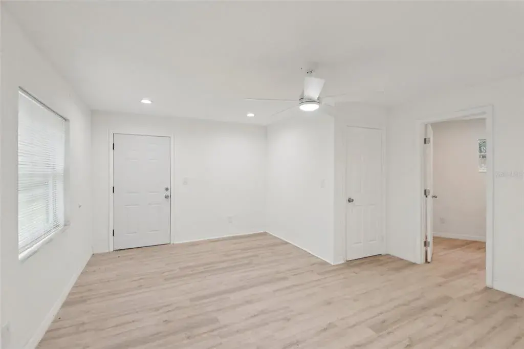 Property for sale at 9404 N MULBERRY STREET, TAMPA, FL, 33612