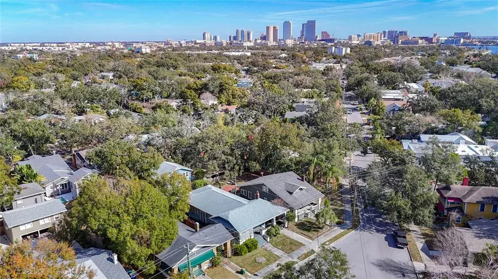Property for sale at 2105 W SOUTHVIEW AVENUE, TAMPA, FL, 33606