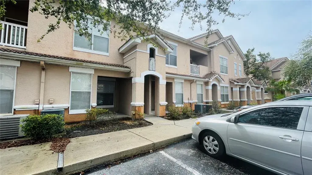 Property for sale at 10519 VILLA VIEW CIRCLE UNIT 10519, TAMPA, FL, 33647